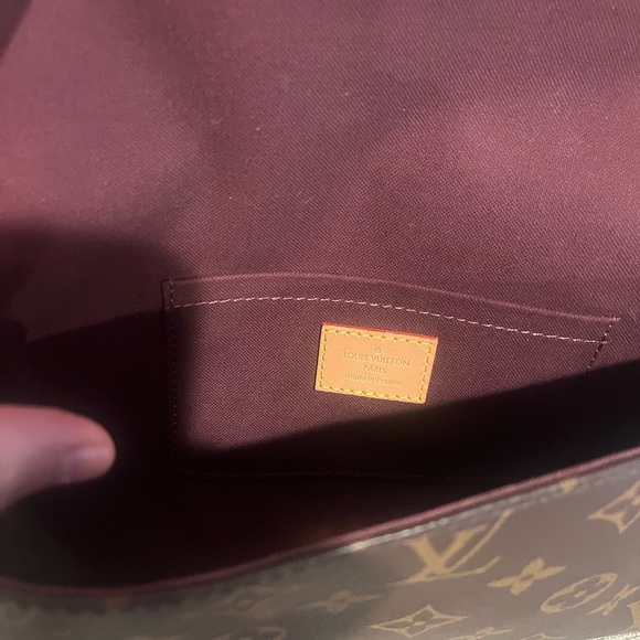 Louis Vuitton Favorite MM Shoulder Bag Brown - Picture 2 of 9